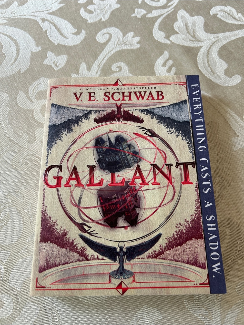 V.E. Schwab "Gallant" Book